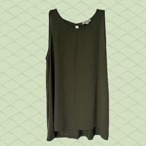 LOFT Olive Green Tank Top Size Medium Sleeveless Blouse Summer Ann Taylor Army